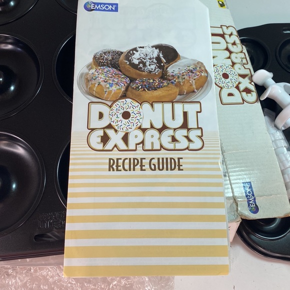 As Seen on Tv Donut Express Doughnut Open Box - Picture 4 of 10